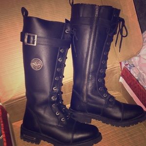 Milwaukee women’s biker boot size 8.5. In box
